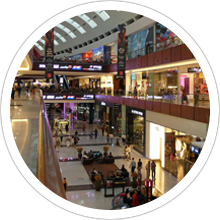 Centros comerciales y tiendas minoristas